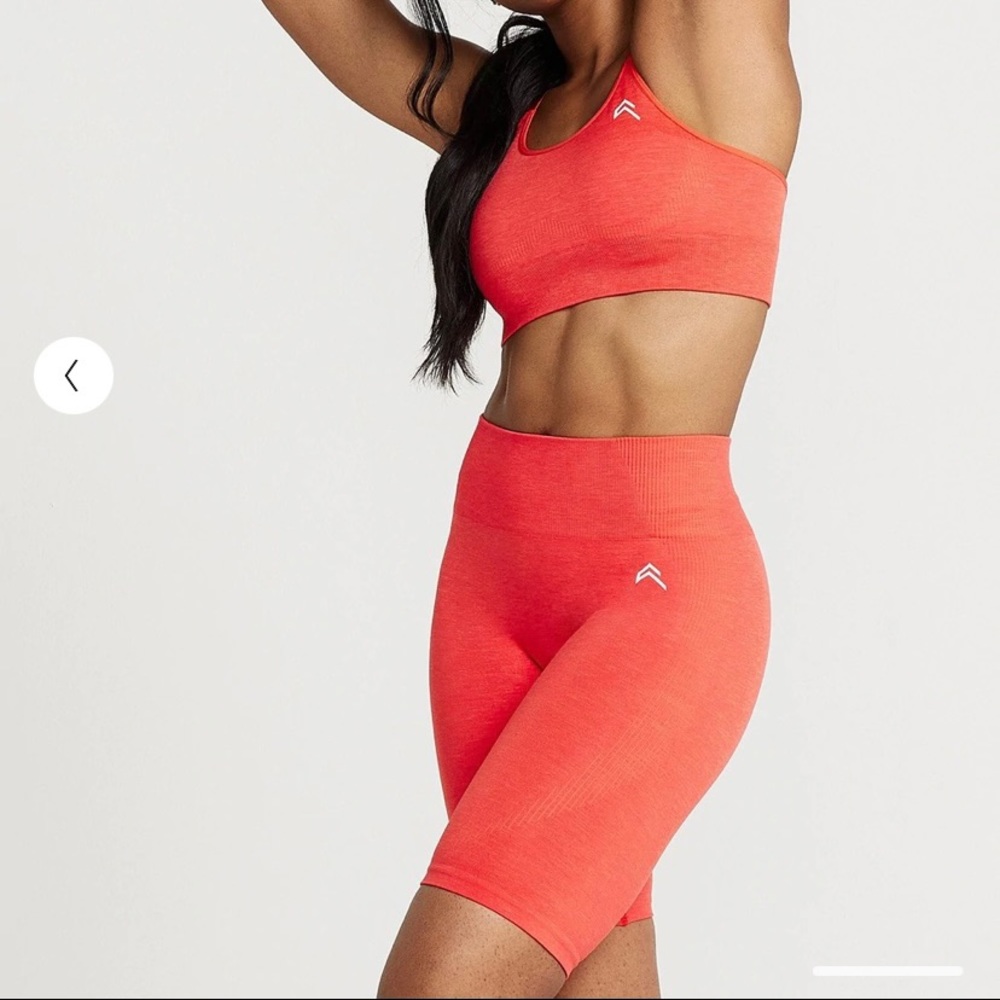 Oner Active coral cycling shorts